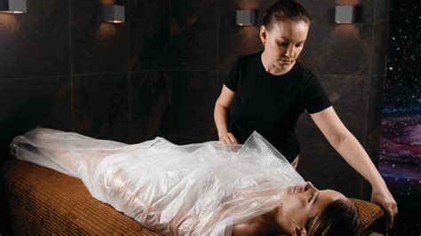 body wrap treatment for skin.